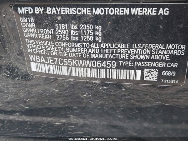 Photo 8 VIN: WBAJE7C55KWW06459 - BMW 540I 