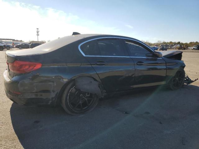 Photo 2 VIN: WBAJE7C55KWW22838 - BMW 540 XI 