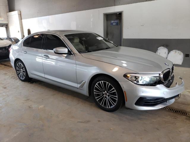 Photo 3 VIN: WBAJE7C55KWW45150 - BMW 540 XI 