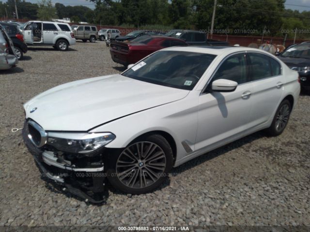 Photo 1 VIN: WBAJE7C56JWC54820 - BMW 5 