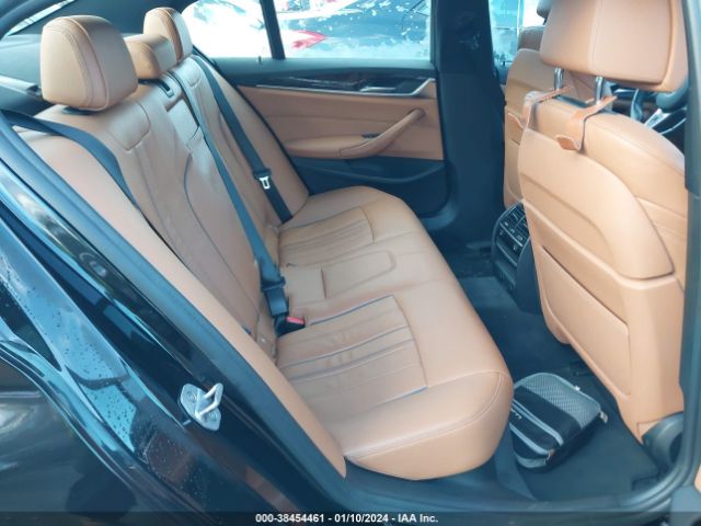 Photo 7 VIN: WBAJE7C56JWD49586 - BMW 540I 