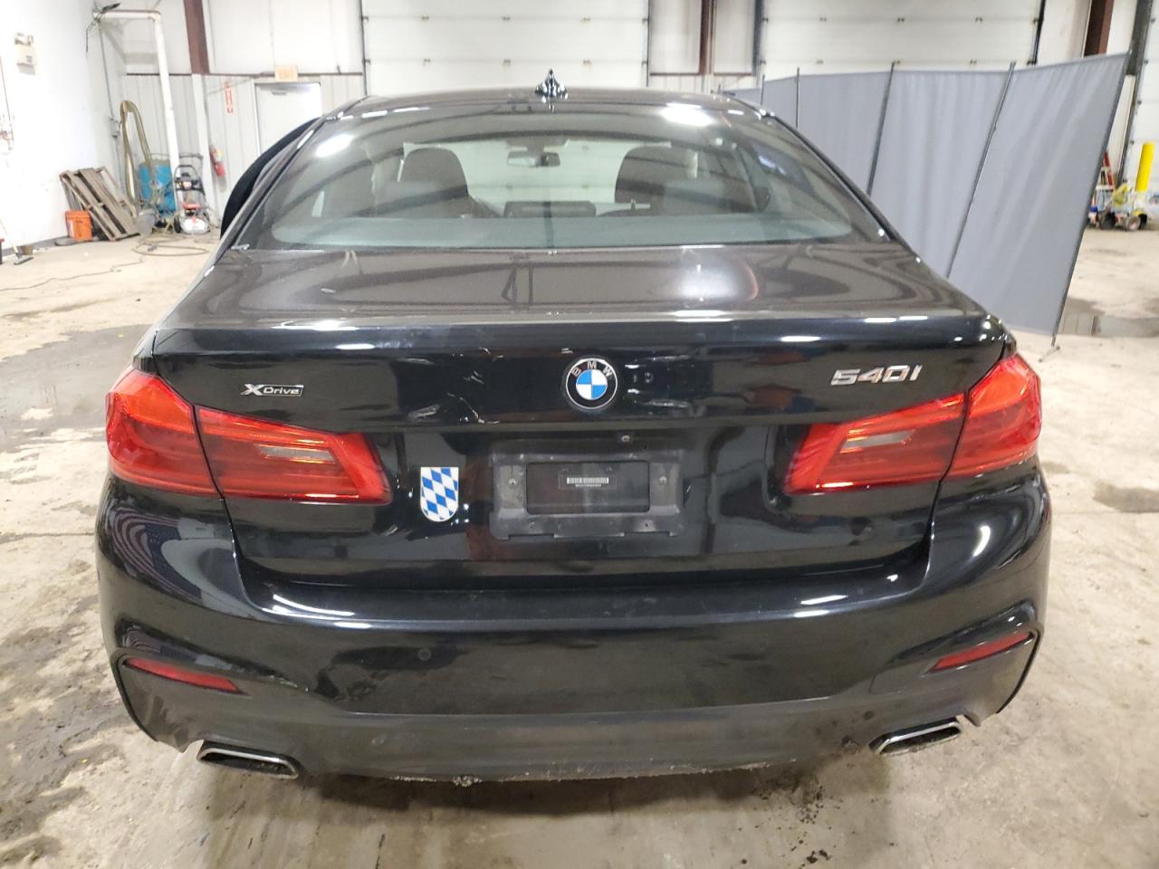 Photo 5 VIN: WBAJE7C56KWW39924 - BMW 5ER 