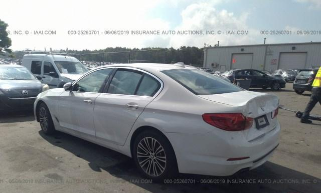 Photo 2 VIN: WBAJE7C57JG891058 - BMW 540IX 