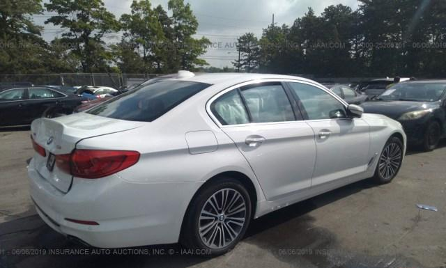 Photo 3 VIN: WBAJE7C57JG891058 - BMW 540IX 