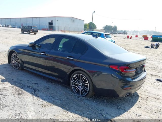 Photo 2 VIN: WBAJE7C57JWD49970 - BMW 540I 