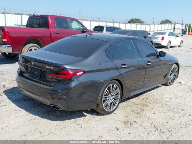 Photo 3 VIN: WBAJE7C57JWD49970 - BMW 540I 