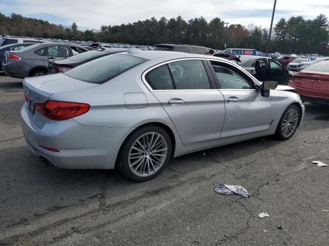 Photo 2 VIN: WBAJE7C57JWD52707 - BMW 540I 