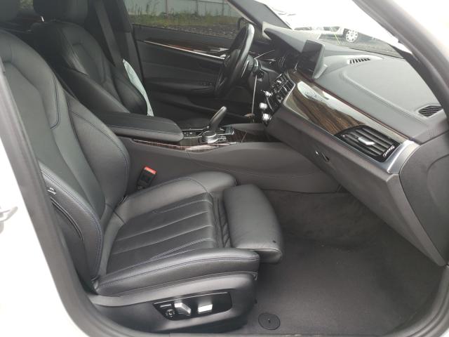 Photo 4 VIN: WBAJE7C58JWC55726 - BMW 540 XI 