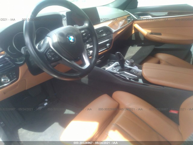 Photo 4 VIN: WBAJE7C58JWC57685 - BMW 5 