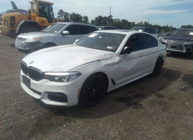 Photo 1 VIN: WBAJE7C58JWD52361 - BMW 5 SERIES 