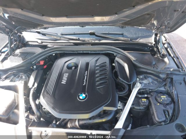 Photo 9 VIN: WBAJE7C58KG892575 - BMW 540I 