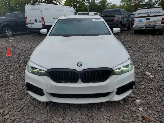 Photo 4 VIN: WBAJE7C58KG893225 - BMW 540 XI 