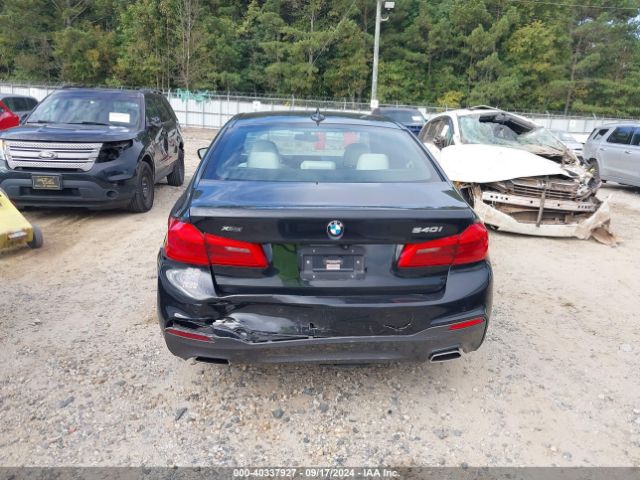 Photo 5 VIN: WBAJE7C59JG891725 - BMW 540I 