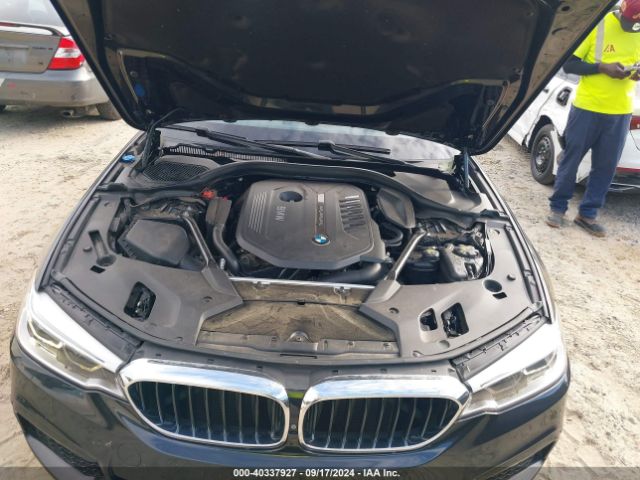 Photo 9 VIN: WBAJE7C59JG891725 - BMW 540I 