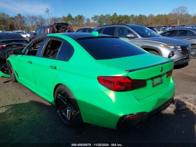 Photo 2 VIN: WBAJE7C59JWC54438 - BMW 540I 