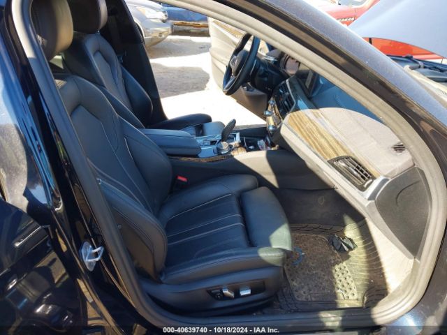 Photo 4 VIN: WBAJE7C59JWC56349 - BMW 540I 