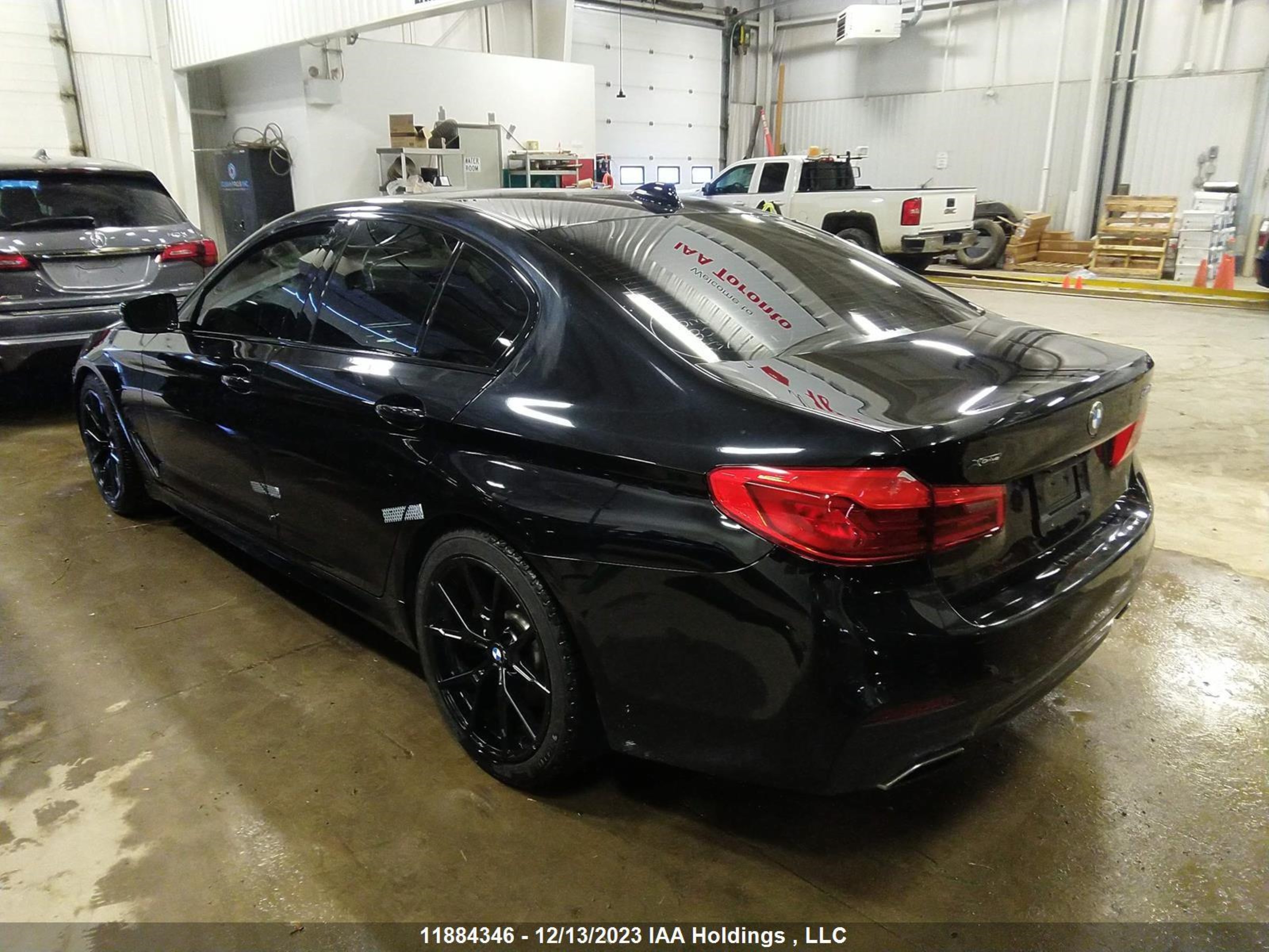 Photo 2 VIN: WBAJE7C59KWW15603 - BMW 5ER 