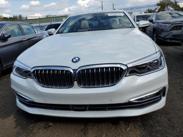 Photo 4 VIN: WBAJE7C5XJWA03959 - BMW 540 XI 