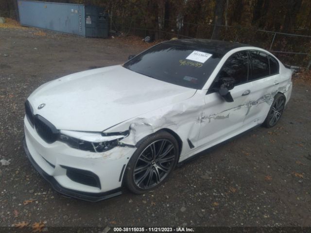 Photo 1 VIN: WBAJE7C5XJWC57686 - BMW 540I 