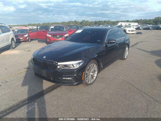 Photo 1 VIN: WBAJE7C5XJWD49509 - BMW 5 