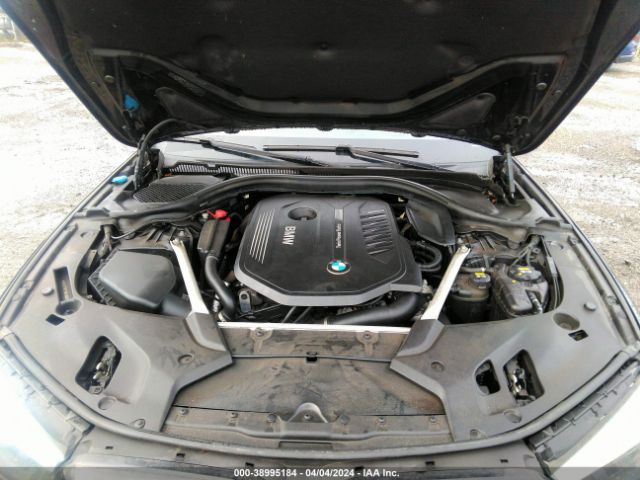 Photo 9 VIN: WBAJE7C5XJWD49820 - BMW 540I 