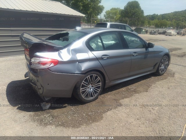 Photo 3 VIN: WBAJE7C5XJWD53818 - BMW 5 