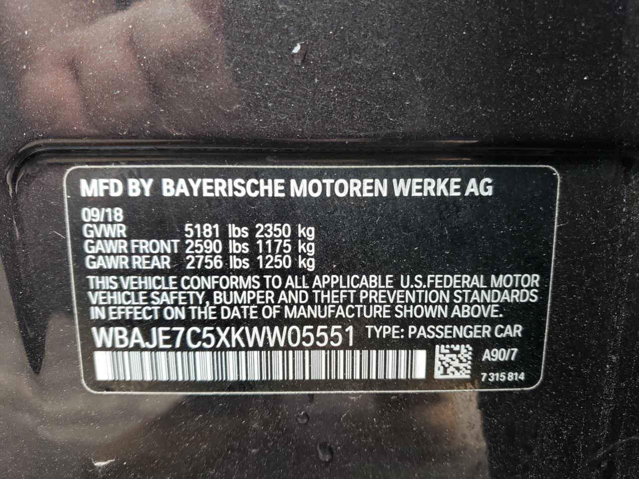 Photo 11 VIN: WBAJE7C5XKWW05551 - BMW 5ER 