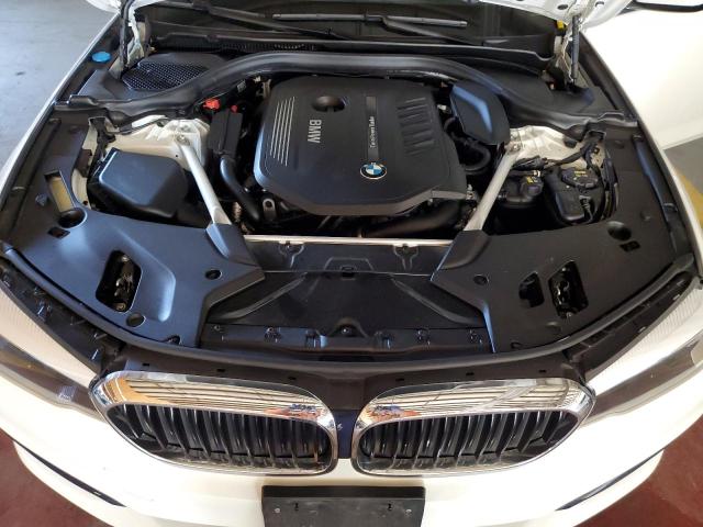 Photo 10 VIN: WBAJE7C5XKWW17893 - BMW 540I 