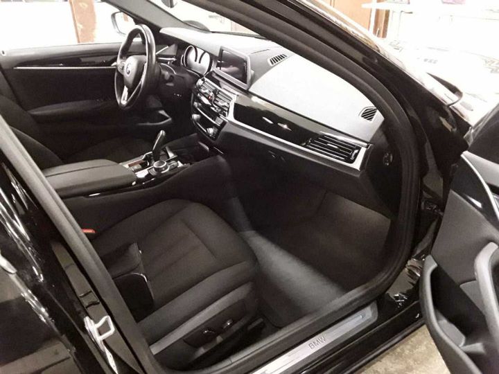 Photo 8 VIN: WBAJF31030BJ08715 - BMW 520 D 