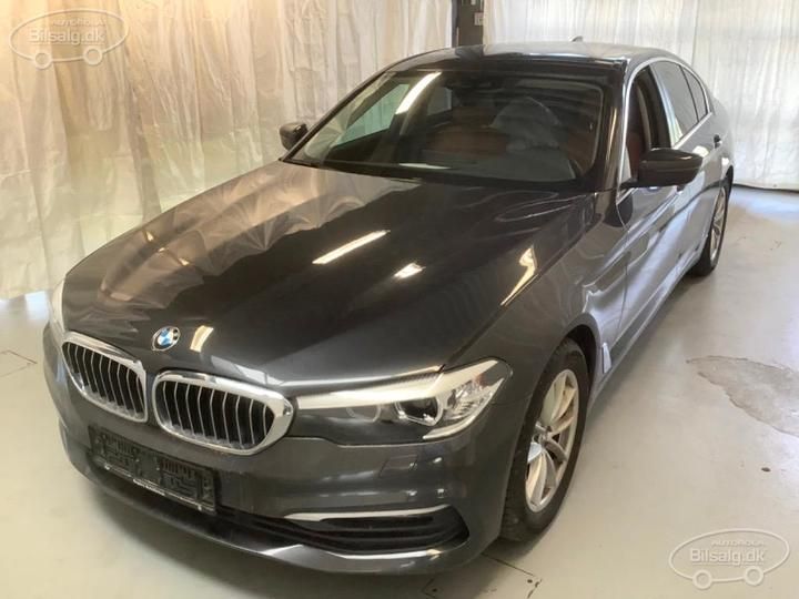 Photo 1 VIN: WBAJF3107KWW02247 - BMW 5 SERIES SALOON 