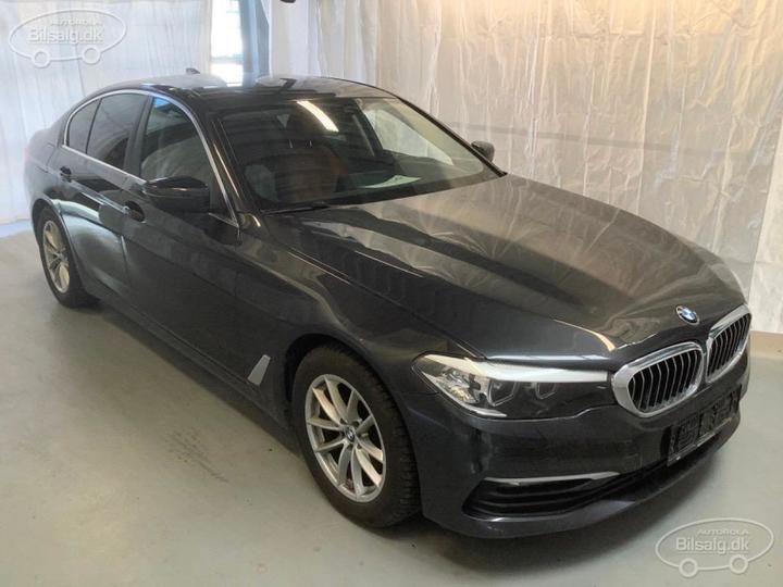 Photo 2 VIN: WBAJF3107KWW02247 - BMW 5 SERIES SALOON 