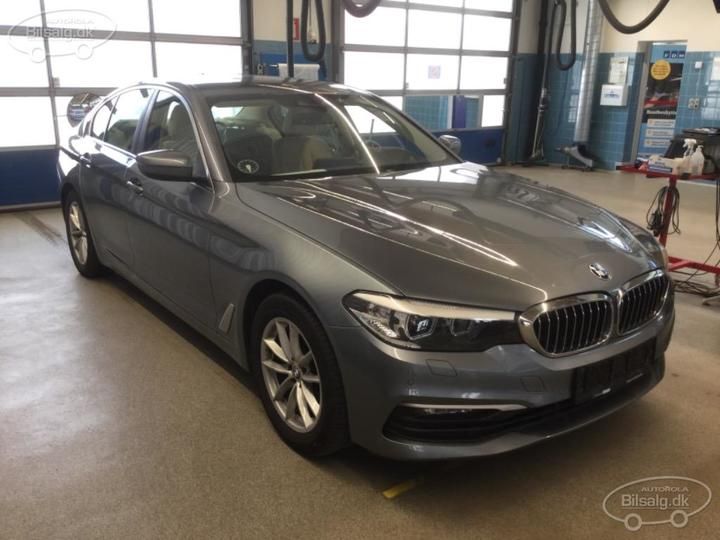 Photo 2 VIN: WBAJF3108KBX28446 - BMW 5 SERIES SALOON 