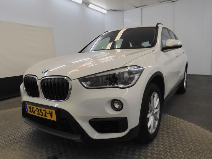 Photo 1 VIN: WBAJG110003G84390 - BMW X1 