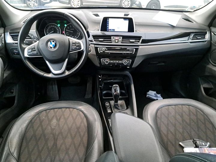 Photo 2 VIN: WBAJG11030ED92883 - BMW X1 