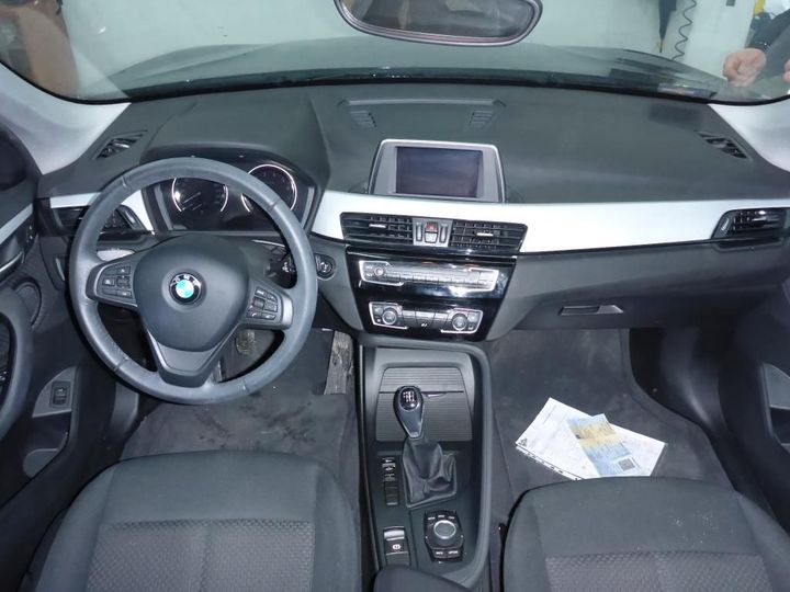 Photo 24 VIN: WBAJG11030EH99036 - BMW X1 