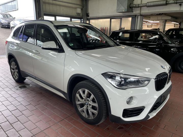 Photo 2 VIN: WBAJG110703G85567 - BMW X1 