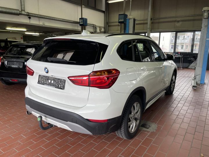 Photo 9 VIN: WBAJG110703G85567 - BMW X1 