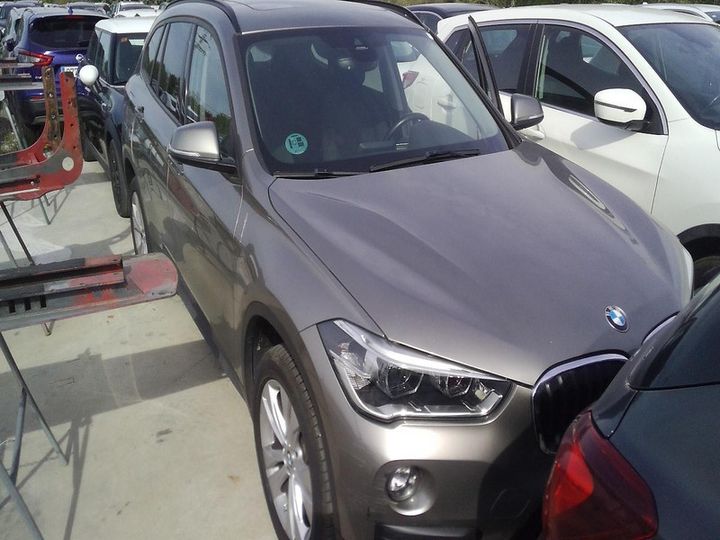 Photo 2 VIN: WBAJG310103H28022 - BMW X1 