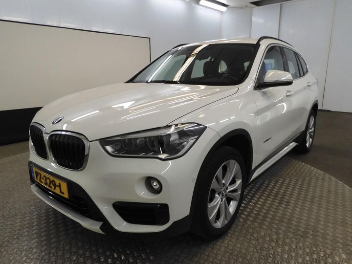 Photo 1 VIN: WBAJG31010EE22930 - BMW X1 