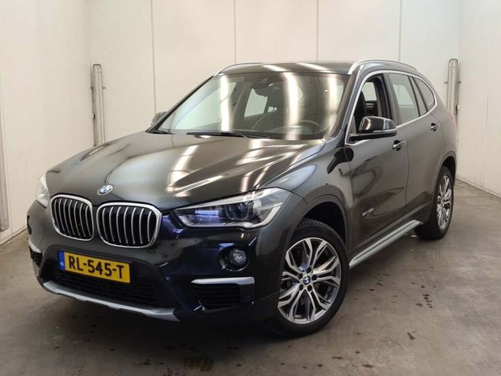 Photo 1 VIN: WBAJG31030EE24856 - BMW X1 