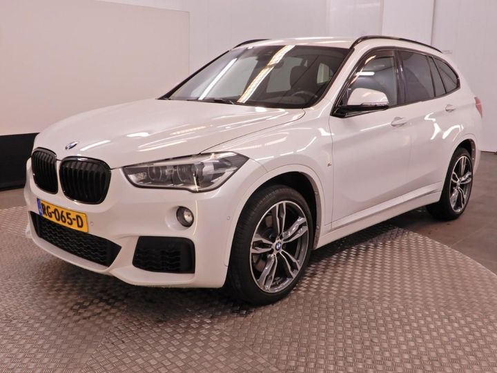 Photo 0 VIN: WBAJG31040EE23263 - BMW X1 