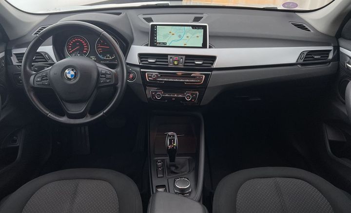 Photo 11 VIN: WBAJG31040EE27734 - BMW X1 