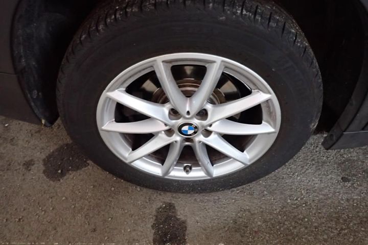 Photo 14 VIN: WBAJG31040EE27782 - BMW X1 