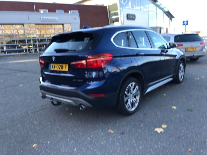 Photo 3 VIN: WBAJG31070EE39862 - BMW X1 