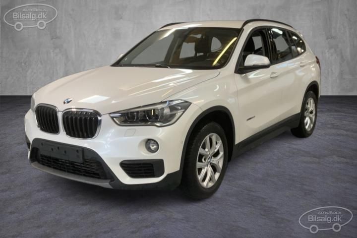 Photo 0 VIN: WBAJG310XJEE27092 - BMW X1 SUV 