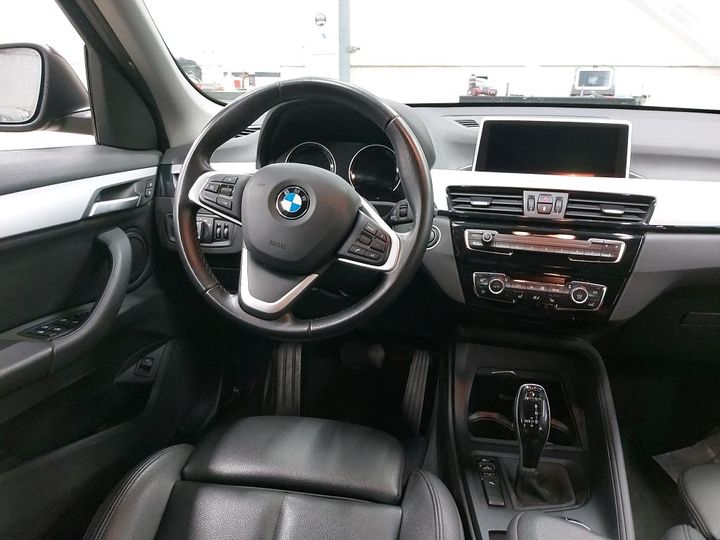 Photo 11 VIN: WBAJH510003J91634 - BMW X1 