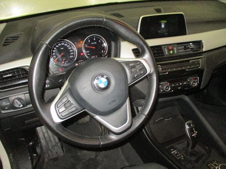 Photo 27 VIN: WBAJH51000EK94329 - BMW X1 