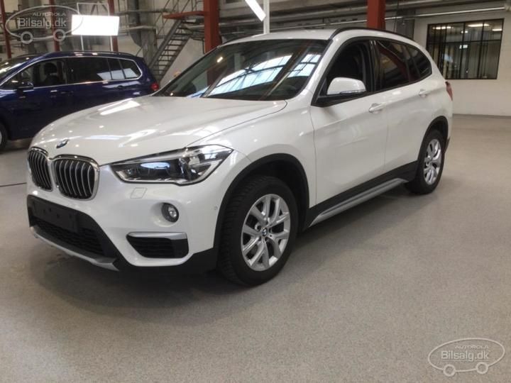 Photo 1 VIN: WBAJH5102KEK97347 - BMW X1 SUV 