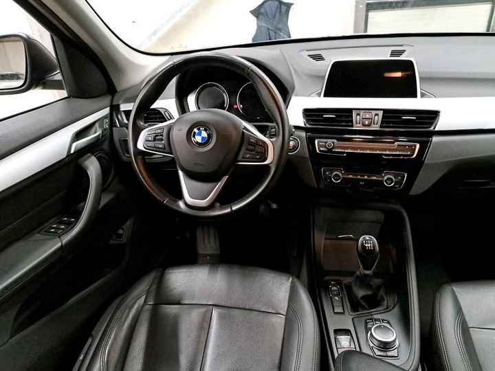 Photo 11 VIN: WBAJH510303H57398 - BMW X1 