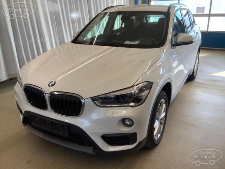 Photo 1 VIN: WBAJH5105K3J19069 - BMW X1 SUV 